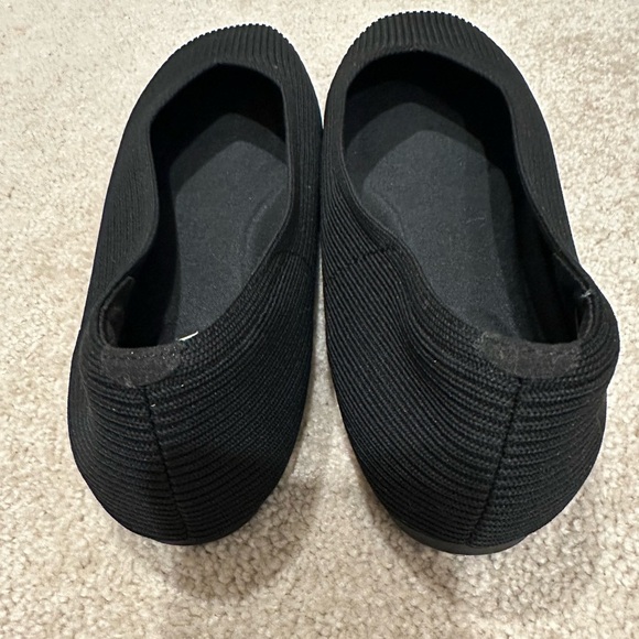 Vivaia Square-Toe V-Cut Flats (Margot 2.0) size 43/11 - Picture 5 of 6